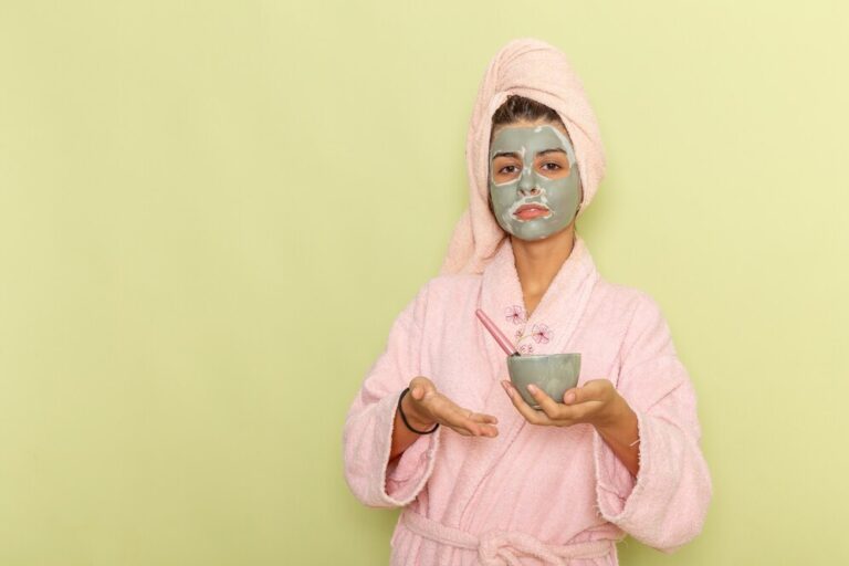 The Benefits Of Using Aztec Secret Clay Masks For Deep Pore Cleansing